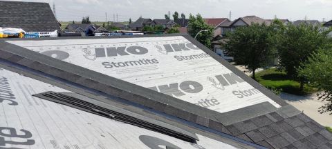 Asphalt Shingle Roof Replacement in Winnipeg - Kab Boot Pro