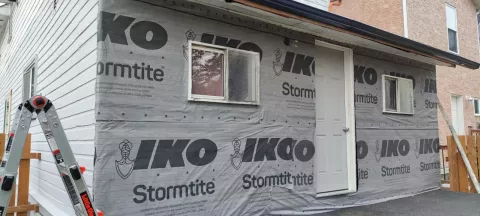 Outdoor house siding near me Winnipeg