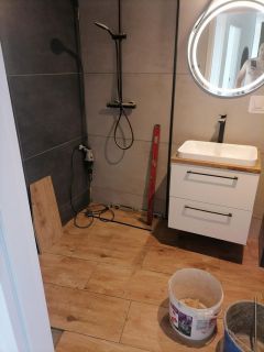 independent-tile-installers-near-me-winnipeg-kab-boot-pro-800x1067-4